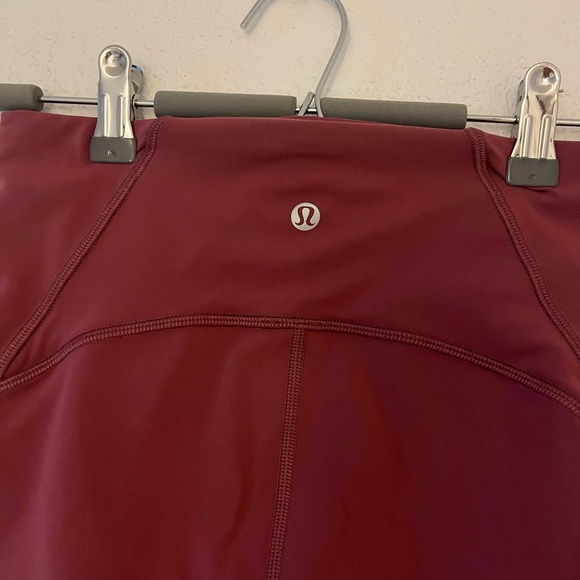Lululemon Train Times Crop 21” - So Merlot - Picture 5 of 8